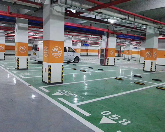 商場地下車庫劃線
